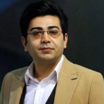 نوجوانی فرزاد حسنی روی جلد یک روزنامه + تصاویر