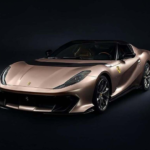 (عکس) لوکسِ بیپروا؛ فراری ۸۱۲ کامپتیزیونه با ترکیب چرم ماهون و فیبرکربن (عکس) لوکسِ بیپروا؛ فراری ۸۱۲ کامپتیزیونه با ترکیب چرم ماهون و فیبرکربن