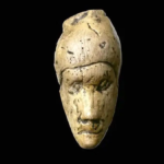 قدیمیترین پرتره انسان کشف شد قدیمیترین پرتره انسان کشف شد