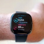 استفاده از گجتهای هوشمند برای کارگر چینی دردسرساز شد استفاده از گجتهای هوشمند برای کارگر چینی دردسرساز شد