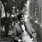 لحظه امضای فرمان مشروطیت توسط «مظفرالدین شاه»؛ سال 1285 لحظه امضای فرمان مشروطیت توسط «مظفرالدین شاه»؛ سال 1285