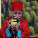 «سیب سخنگو» با ۱۷ اجرا در «تالار هنر» ۸۷ میلیون تومان فروخت! «سیب سخنگو» با ۱۷ اجرا در «تالار هنر» ۸۷ میلیون تومان فروخت!