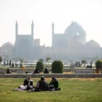 از فیلترینگ تا هوای سمی، مسئولانی که راه‌حل ندارند فقط قانون می‌نویسند