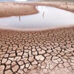 احمدینژاد نتوانست یک وزارتخانه منتقل کند چه برسد تخلیه تهران احمدینژاد نتوانست یک وزارتخانه منتقل کند چه برسد تخلیه تهران