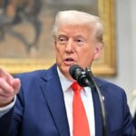 ترامپ به افراد چاق، بیمار و افسرده ویزا نمیدهد ترامپ به افراد چاق، بیمار و افسرده ویزا نمیدهد