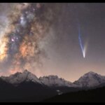 تصویر دیدنی دنبالهدار لمون در آغوش کهکشان راه شیری تصویر دیدنی دنبالهدار لمون در آغوش کهکشان راه شیری