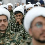 تصاویر؛ طلاب جوان قمی یونیفرم نظامی به تن کردند تصاویر؛ طلاب جوان قمی یونیفرم نظامی به تن کردند