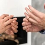 طلاق میگیریم تا شوهرم مهاجرت کند طلاق میگیریم تا شوهرم مهاجرت کند