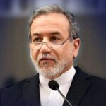 عکس یادگاری عراقچی با مقامات حاشیه خزر در یک قاب عکس یادگاری عراقچی با مقامات حاشیه خزر در یک قاب