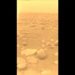 نمایی رنگی و عجیب از قمر اسرارآمیز «تایتان» در عکس روز ناسا