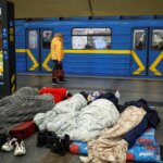 تصاویر؛ ایستگاه‌های مترو پناهگاهی بزرگ برای مردم اوکراین