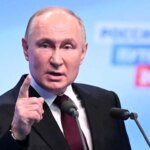 پوتین: مناقشه در اوکراین را از راههای مسالمتآمیز پایان میدهیم پوتین: مناقشه در اوکراین را از راههای مسالمتآمیز پایان میدهیم