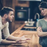 ویژگی‌های یک دروغ‌گوی خوب؛ چرا برخی افراد در فریبکاری موفق‌ترند؟