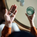 ۷ داروی پرمصرف با ریسک بالای اعتیاد و عوارض شدید؛ جایگزینهای ایمنتر کداماند؟ ۷ داروی پرمصرف با ریسک بالای اعتیاد و عوارض شدید؛ جایگزینهای ایمنتر کداماند؟