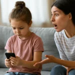 چطور بدون دعوا و گریه، گوشی و تبلت را از فرزندمان بگیریم؟