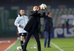 پیرمردهای یحیی بلای جانش شدند! پیرمردهای یحیی بلای جانش شدند!