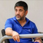 واکنش علیرضا دبیر به تشویق بیامان رسول خادم در فینال لیگ کشتی واکنش علیرضا دبیر به تشویق بیامان رسول خادم در فینال لیگ کشتی