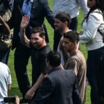 تصویر؛ لیونل مسی در کثیف‌ترین رستوران هند!