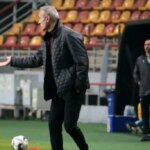 چشم یحیی به دنبال پدیده‌های سرخابی؛ گل‌محمدی و پروژه احیای فولاد​