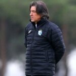 باخت استقلال به سپاهان یعنی اخراج ساپینتو!