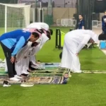 اکرم عفیف امام جماعت شد اکرم عفیف امام جماعت شد