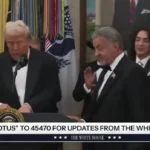 ترامپ مدال افتخار را بر گردن سیلوستر استالونه انداخت ترامپ مدال افتخار را بر گردن سیلوستر استالونه انداخت