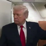 برخورد در توالت هواپیما به ترامپ برخورد در توالت هواپیما به ترامپ