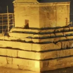 آرامگاه کوروش در زیر بارش برف