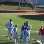 خوابیدن یک سگ در محوطه جریمه زمین فوتبال!