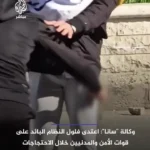 لحظه چاقو زدن به جوان سوری در اعتراضات لاذقیه