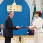 ایران و قزاقستان تفاهمنامه سینمایی امضا کردند ایران و قزاقستان تفاهمنامه سینمایی امضا کردند