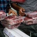 جزئیات کشف ۳ تن گوشت الاغ و قاطر با برچسب «گوساله منجمد برزیلی» در تهران