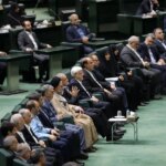 شمشیر استیضاح مجلس بر سر وزاری دولت چهاردهم/ تندروها چه نقشه‌ای کشیده‌اند؟