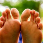 انگشت کوچک پا چه وظیفه بزرگی بر عهده دارد؟ انگشت کوچک پا چه وظیفه بزرگی بر عهده دارد؟