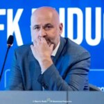 سرمربی استقلالی در لیگ خارجی تیم‌دار شد