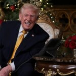 تبریک کریسمس به سبک ترامپ: بر همه مبارک باشد به جز «اراذل چپ افراطی»