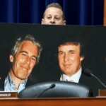 انتشار عکسهای جدید از روابط ترامپ با قاچاقچی جنسی انتشار عکسهای جدید از روابط ترامپ با قاچاقچی جنسی