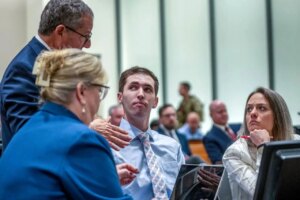 اولین حضور قاتل چارلی کرک در دادگاه/ احتمال برگزاری علنی جلسات محاکمه اولین حضور قاتل چارلی کرک در دادگاه/ احتمال برگزاری علنی جلسات محاکمه