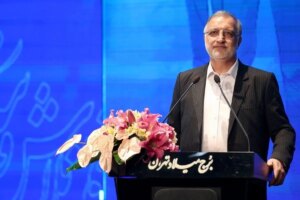 زاکانی: به دوگانه «تسلیم» و «تحمل سختی» باور ندارم زاکانی: به دوگانه «تسلیم» و «تحمل سختی» باور ندارم