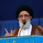 امام جمعه کرج: آمریکا کاری نکند که ایران تنگه هرمز را ببندد