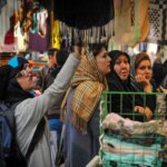 «طبقه متوسط» موتور توسعه کشور است/ آن را از بین بردند و حالا برای فقرا اشک تمساح می ریزند «طبقه متوسط» موتور توسعه کشور است/ آن را از بین بردند و حالا برای فقرا اشک تمساح می ریزند