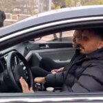 دو کاپیتان پرسپولیس روی سکوهای ورزشگاه دو کاپیتان پرسپولیس روی سکوهای ورزشگاه