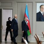 عراقچی: سوءتفاهمهای بین ما و باکو باید در چهارچوب گفتوگو حلوفصل شود عراقچی: سوءتفاهمهای بین ما و باکو باید در چهارچوب گفتوگو حلوفصل شود