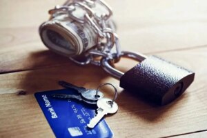 مسدودسازی حسابهای ریالی مشکوک به اخلال در بازار ارز و طلا مسدودسازی حسابهای ریالی مشکوک به اخلال در بازار ارز و طلا