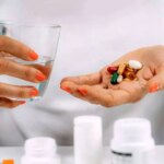 ویتامین نقل و نبات نیست