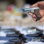 قدرت‌نمایی اوباش با کلت اسباب‌بازی!