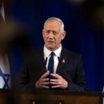 گانتس: اسرائیل همه دستاوردهای پرهزینه‌اش را از دست می‌دهد