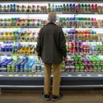 رئیس جمهور و نمایندگان بهجای اینکه برای گرانی کاری انجام دهند، فقط حرف میزنند رئیس جمهور و نمایندگان بهجای اینکه برای گرانی کاری انجام دهند، فقط حرف میزنند