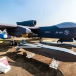 پرنده پهپادبر چین ملقب به «مادر پهپادها» برای نخستین بار به پرواز درآمد + ویدیو پرنده پهپادبر چین ملقب به «مادر پهپادها» برای نخستین بار به پرواز درآمد + ویدیو