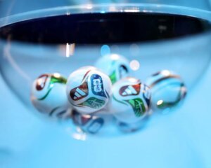 پوشش زنده؛ همراه با قرعه کشی جام جهانی ۲۰۲۶ / امروز ۱۴ آذر پوشش زنده؛ همراه با قرعه کشی جام جهانی ۲۰۲۶ / امروز ۱۴ آذر